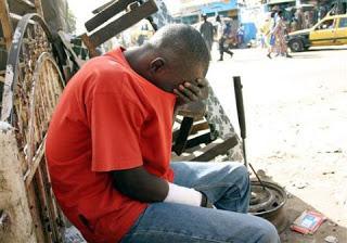 AFFAIRE DES 5 HOMOS DONT UN MARABOUT ARRÊTÉS A GUEDIAWAYE : Comment le cerveau du gang a piégé et transformé le tailleur de 16 ans en objet sexuel