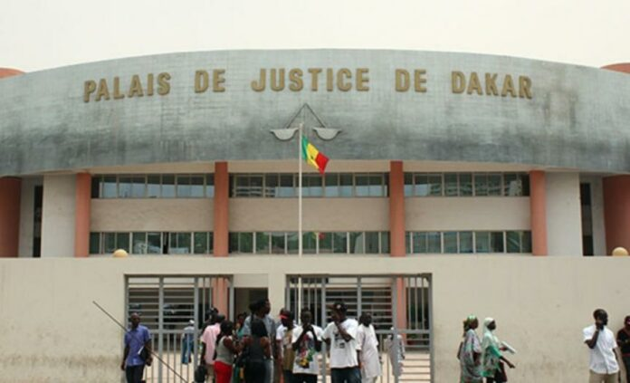 POUR INFANTICIDE, ELLE ET SA FILLE RISQUENT 5 ANS DE RÉCLUSION CRIMINELLE: Amy Collé Niang remet le nouveau-né de sa fille de 18 ans à l’auteur de la grossesse Mamadi Baldé qui l'enterre dans leur maison