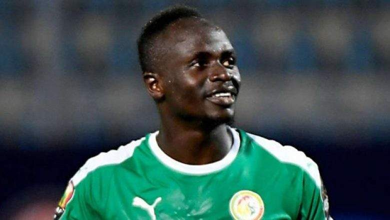 SADIO MANE SUR LE PITEUX ETAT DE LA PELOUSE DU STADE LAT DIOR ET DE LA COUPURE D’ELECTRICITE EN PLEIN MATCH: «Ce qui s’est passé n’est pas digne d’un pays de football comme le Sénégal»