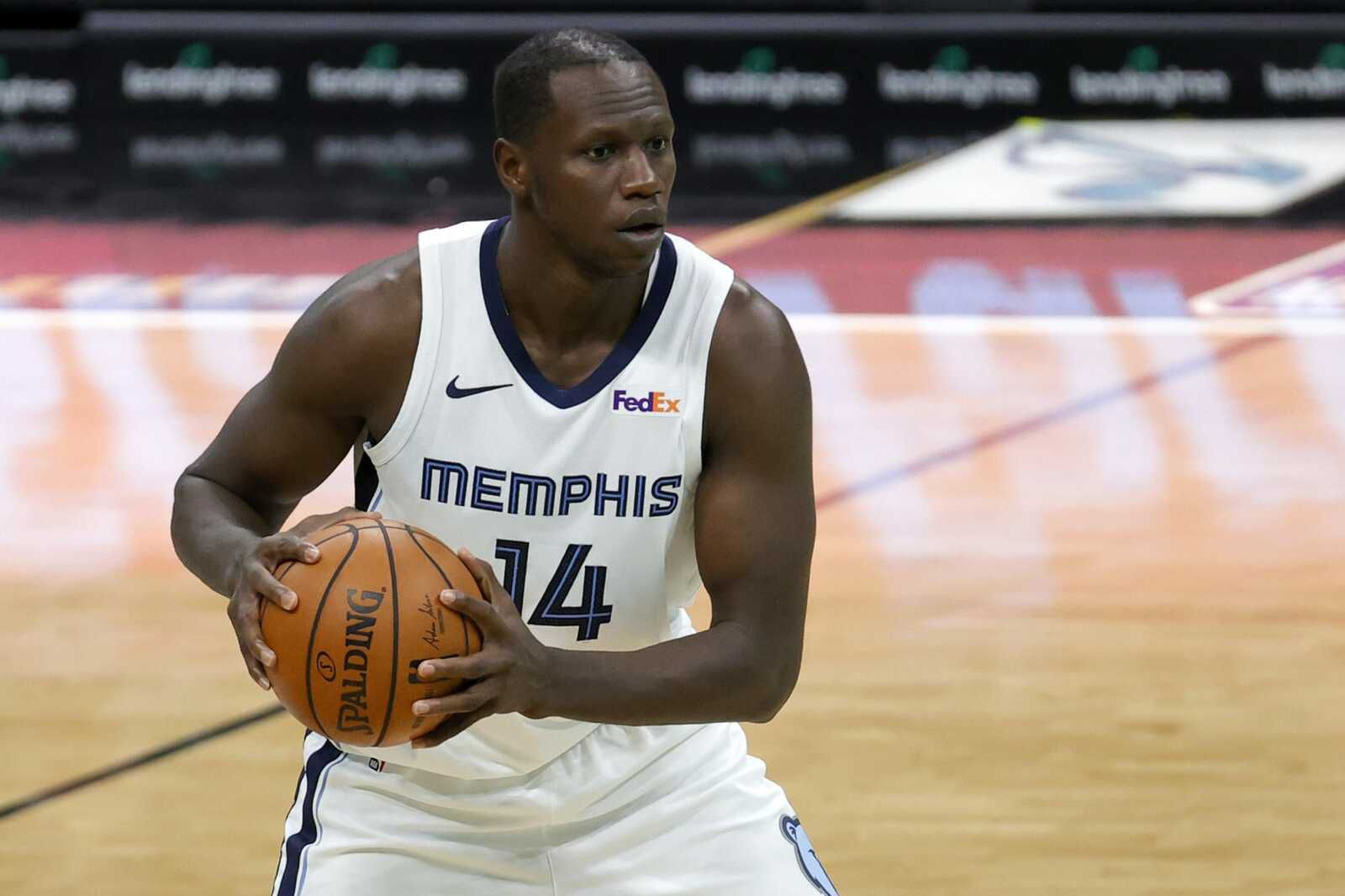 NBA : Gorgui Sy Dieng rejoint les Hawks Atlanta pour un an pour plus de 2 milliards de Fcfa