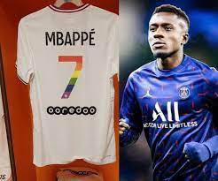 LIGUE 1 :Gana Guèye refuse de jouer avec un maillot au flocage arc-en-ciel