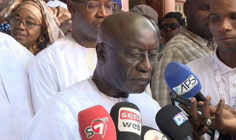 IDRISSA SECK APRÈS SA VISITE CHEZ LE KHALIFE DES TIDIANES : «Nous avons sollicité des prières pour la paix, la tranquillité, mais aussi une élection apaisée»