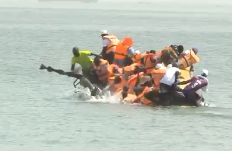 TRAGEDIE EN MER A LA VOILE D’OR : Une pirogue remplie de journalistes chavire au cours d’une excursion
