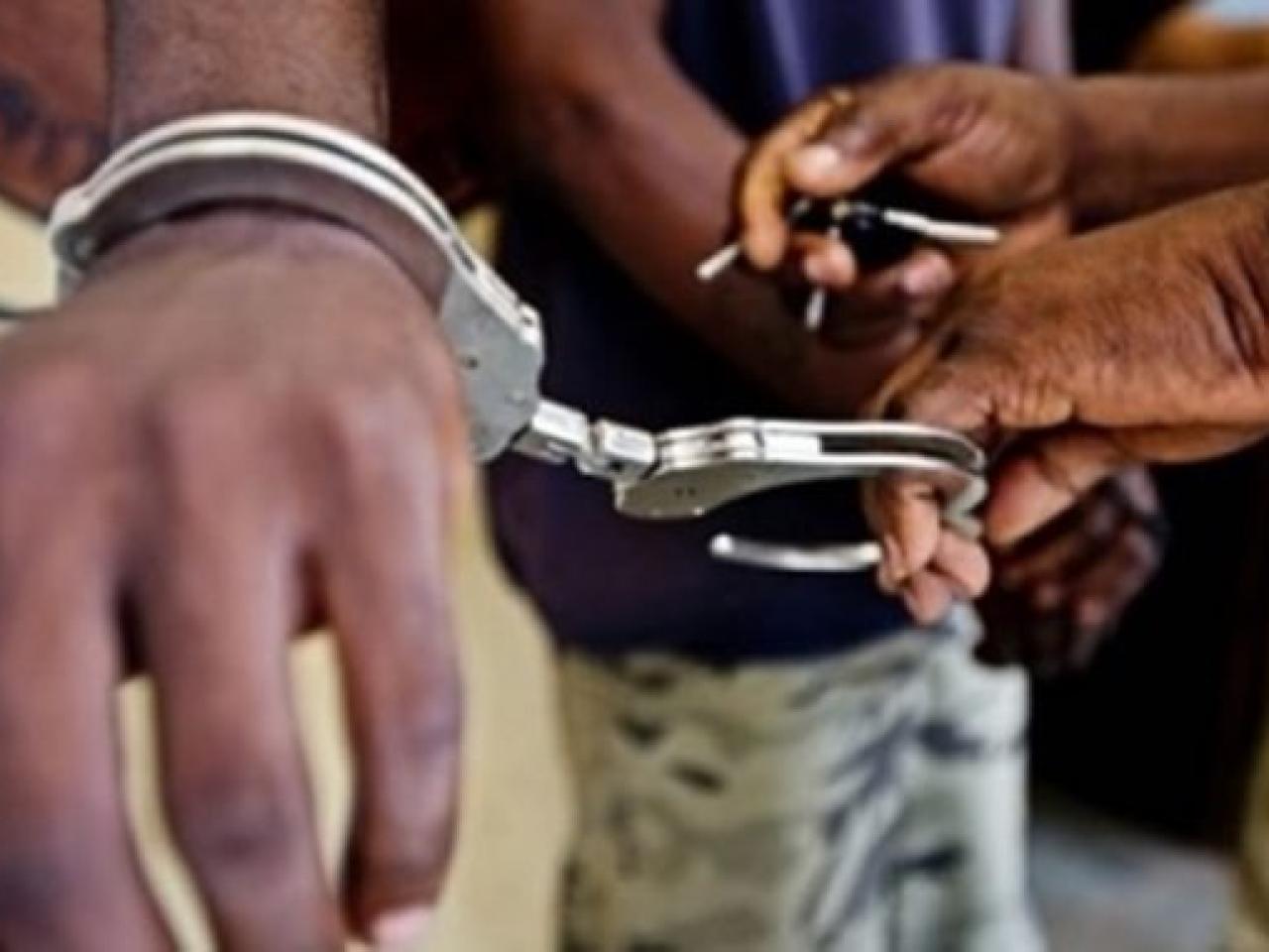 CONDAMNÉ A DEUX ANS FERME EN JORDANIE AVEC MANDAT D’ARRET INTERRNATIONAL : Alassane Diop, arrêté à Keur Ayib, voit son sort entre les mains des autorités