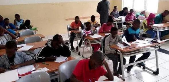 Fraudes sur des sujets de compositions : une vingtaine d'élèves du lycée Jules Sagna de Thiès placés en position de garde-à-vue