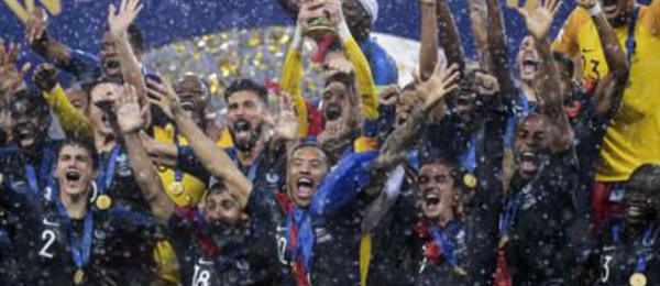 Après 1998, les Bleus de 2018 sont aussi champions du monde ! - Débrief et NOTES des joueurs (France 4-2 Croatie)