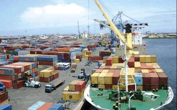 TRANSPORT MARITIME AU PAD EN MAI 2025 : Les débarquements en baisse de 13,7% et les embarquements en hausse de 200,3%