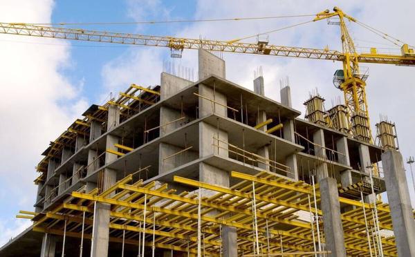 INDICE DU CHIFFRE D’AFFAIRES DANS LA CONSTRUCTION AU SECOND TRIMESTRE 2025 : Le chiffre d'affaires dans la construction chute de -13,4%, celui du sous-secteur du génie civile de -31,4%