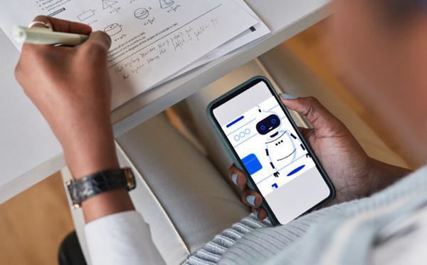 INTERDICTION DU TELEPHONE A L’ECOLE : Le ministère face à la riposte des syndicats et des parents d’élèves