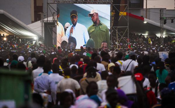 TERA-MEETING DU PRÉSIDENT DE PASTEF : La riposte des opposants à un Premier ministre accusé de dérive personnelle