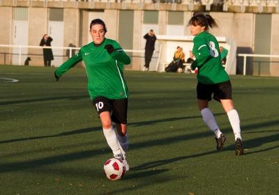 Pour Laëtitia Mariani (militaire) et Montigny, si le match ne se joue pas dimanche, il faudra parvenir à se libérer dès mercredi (photo W Morice)