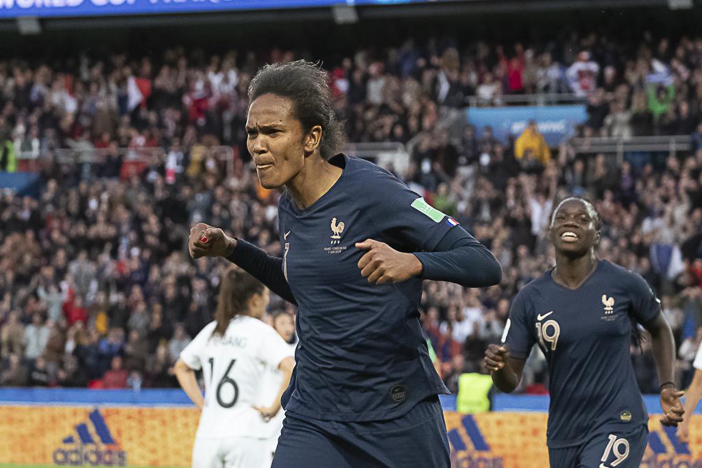 La rage de Wendie Renard (photo Eric Baledent/FOF)