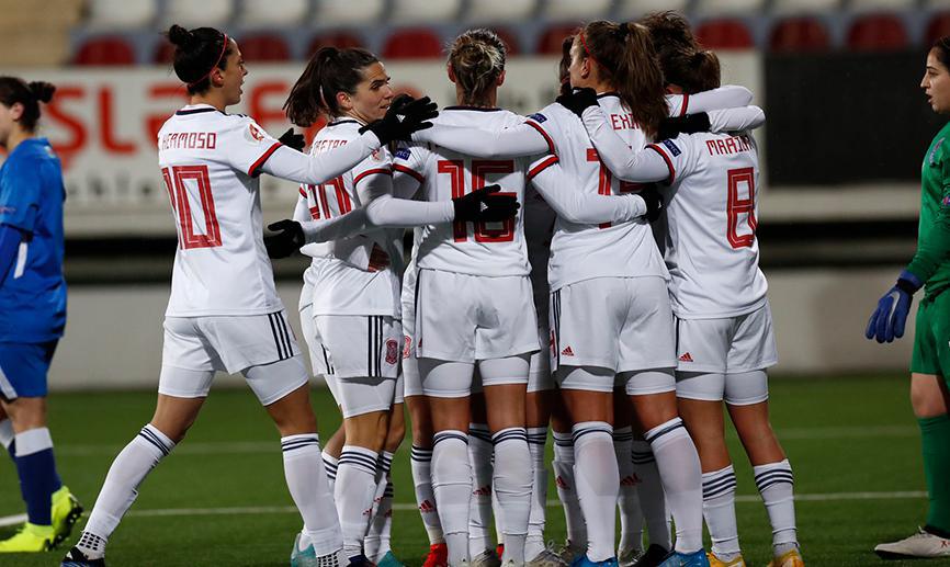 Avec deux quintuplés de Esther et Hermoso, l'Espagne a gagné la plus large victoire de son histoire (photo RFEF)