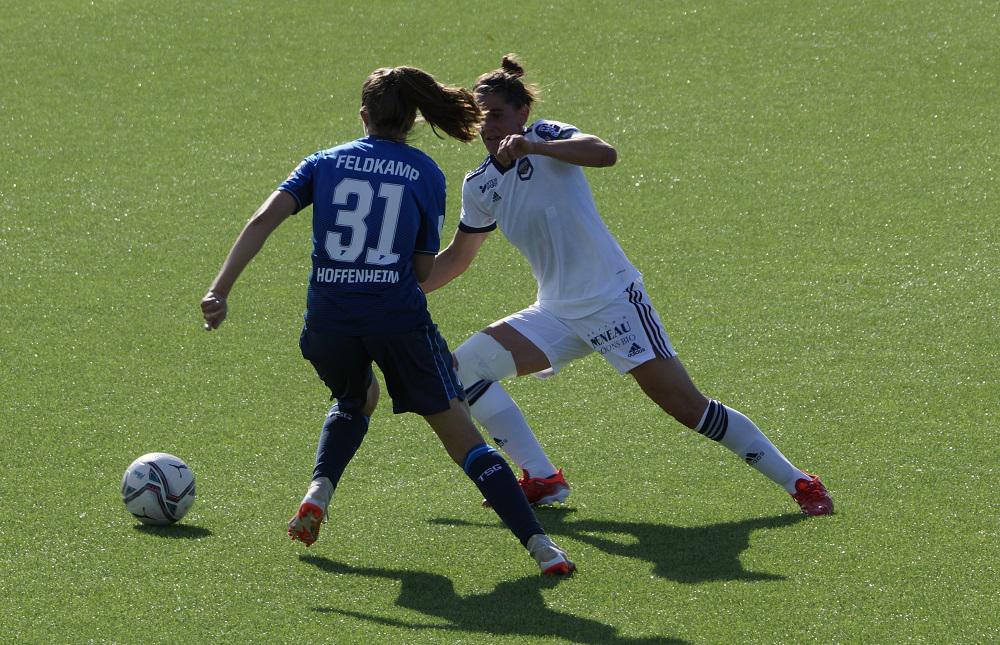 Bilbault a disputé un match engagé (photo Sébastien Duret)