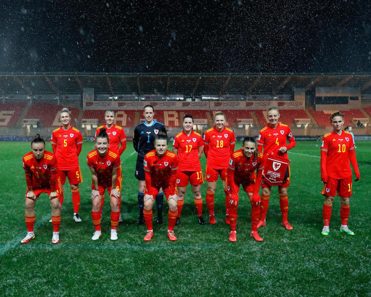 L'équipe galloise face à la Grèce (photo FAW)