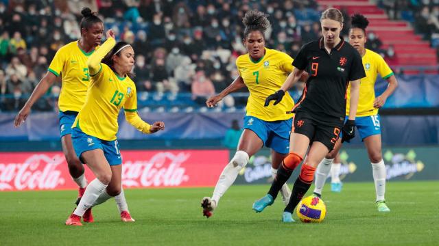 Pays-Bas et Brésil encore dos à dos (photo KNVB)