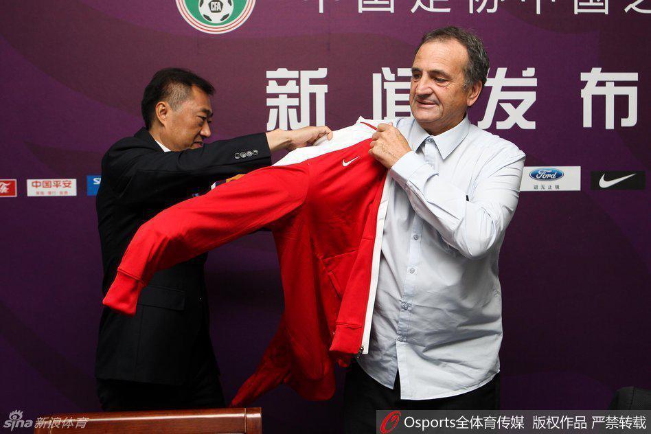 D1 - Bruno BINI à JUVISY avant de partir en CHINE