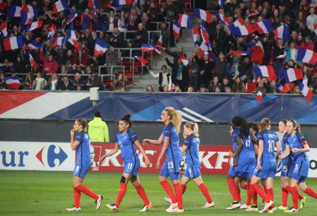 Bleues - Deux rencontres face à la CHINE et le CANADA avant les JO