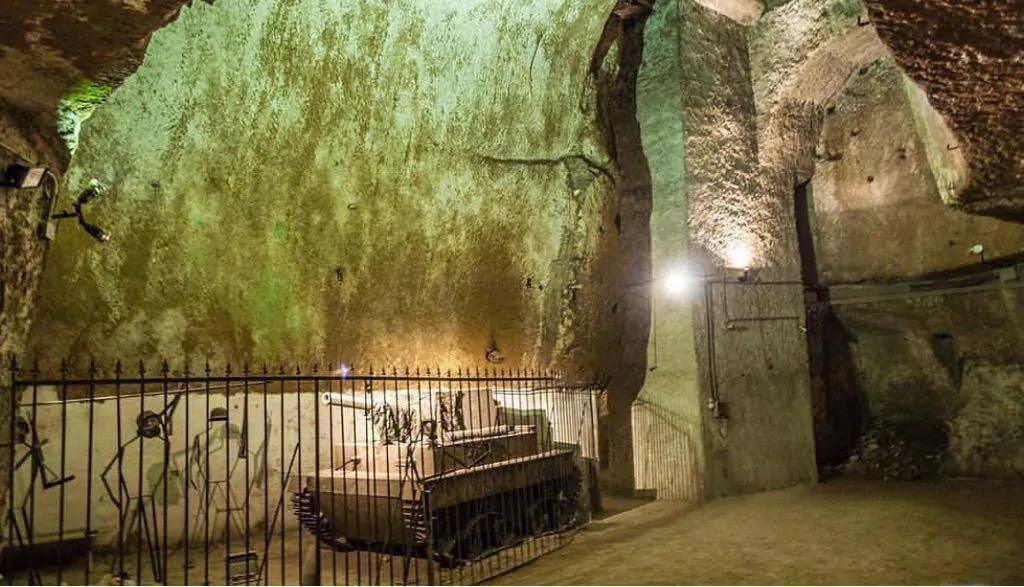 5th cistern 5th cistern