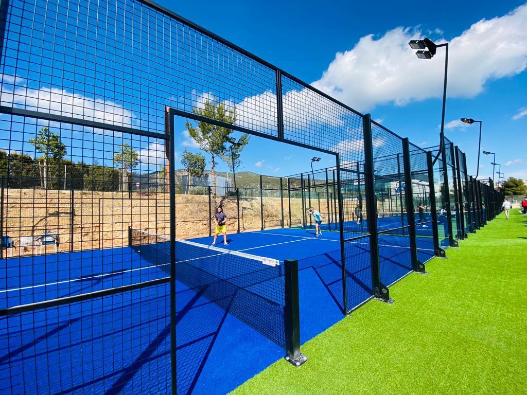 Quart de finale 100 % HELIPADEL : une place en demi assurée !