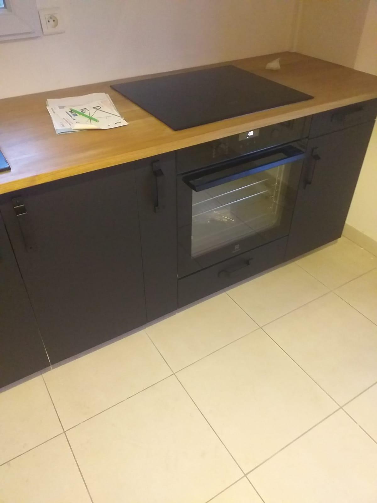 Rue de la Cerisiaire, Charonton Le Pont