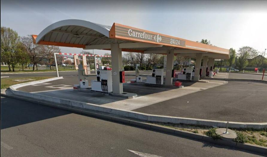 Carrefour Sartrouville : l’essence est gratuite à cause d’un bug, ils se ruent à la station-service 
