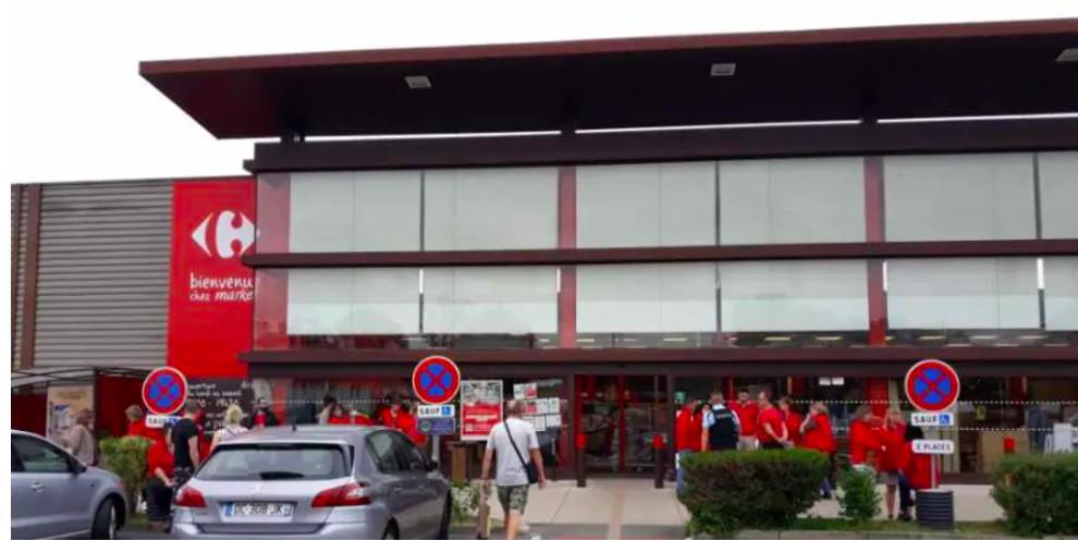 Le Pêchereau : le personnel du Carrefour Market craint pour sa sécurité et débraye