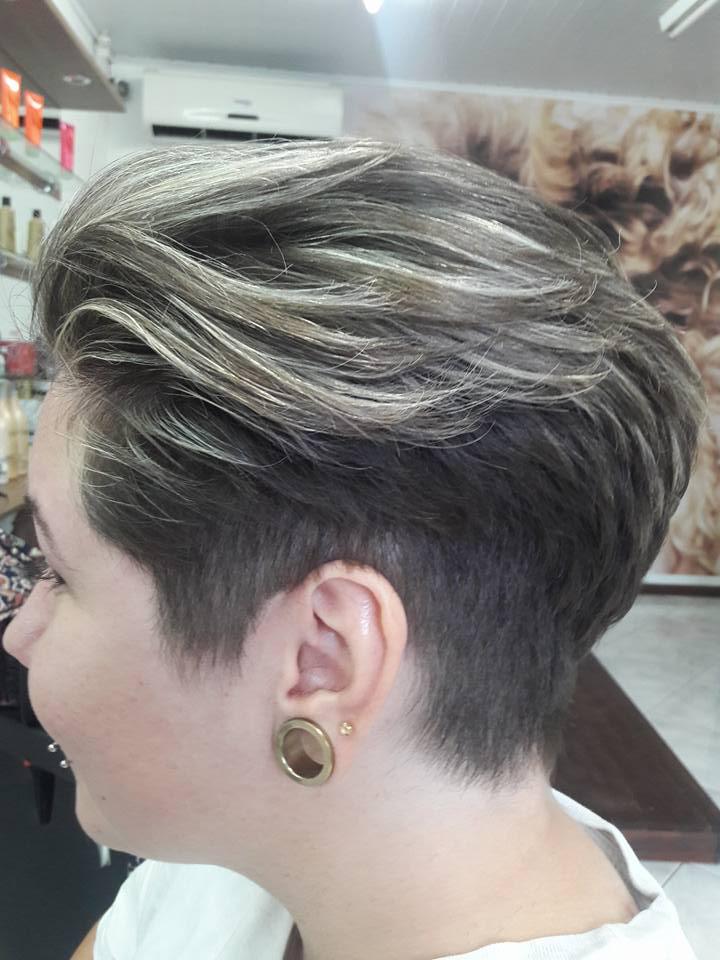 Iasmina Nunes Studio Hair