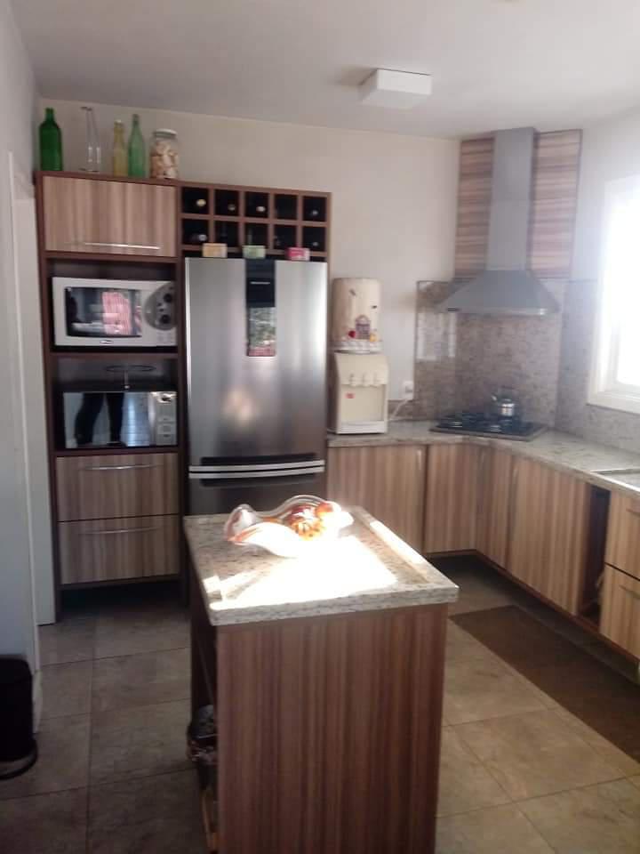 Venda: linda casa de esquina em Sapucaia do Sul R$ 850.000,00 Venda: linda casa de esquina em Sapucaia do Sul R$ 850.000,00