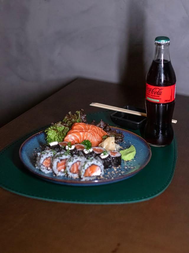 Tanoshi Sushi Tanoshi Sushi