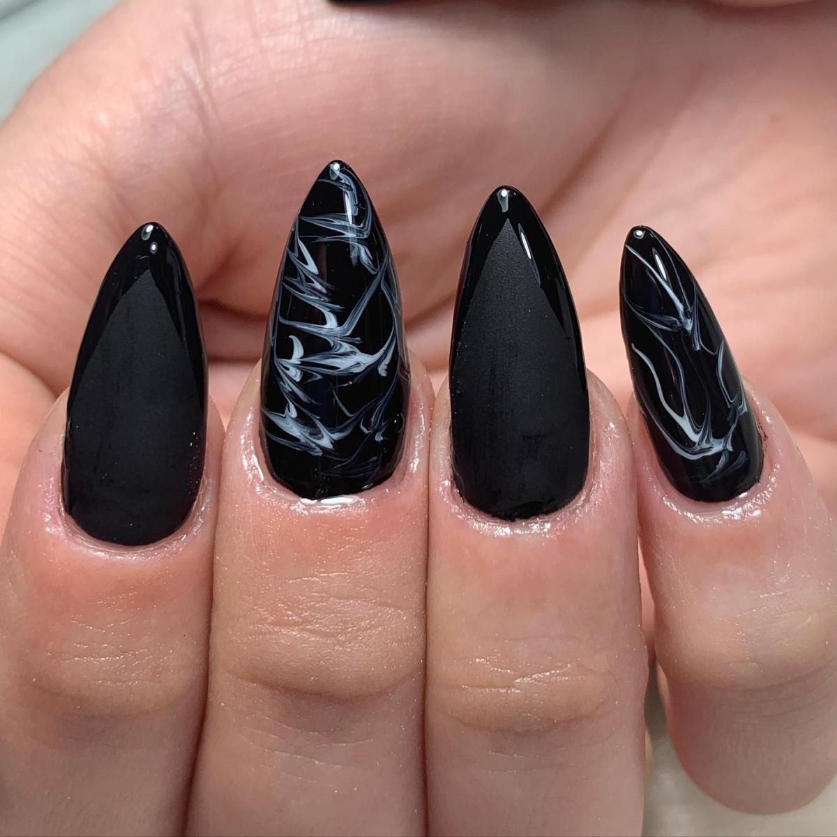 Atelier de Unhas Talita Graziella Atelier de Unhas Talita Graziella