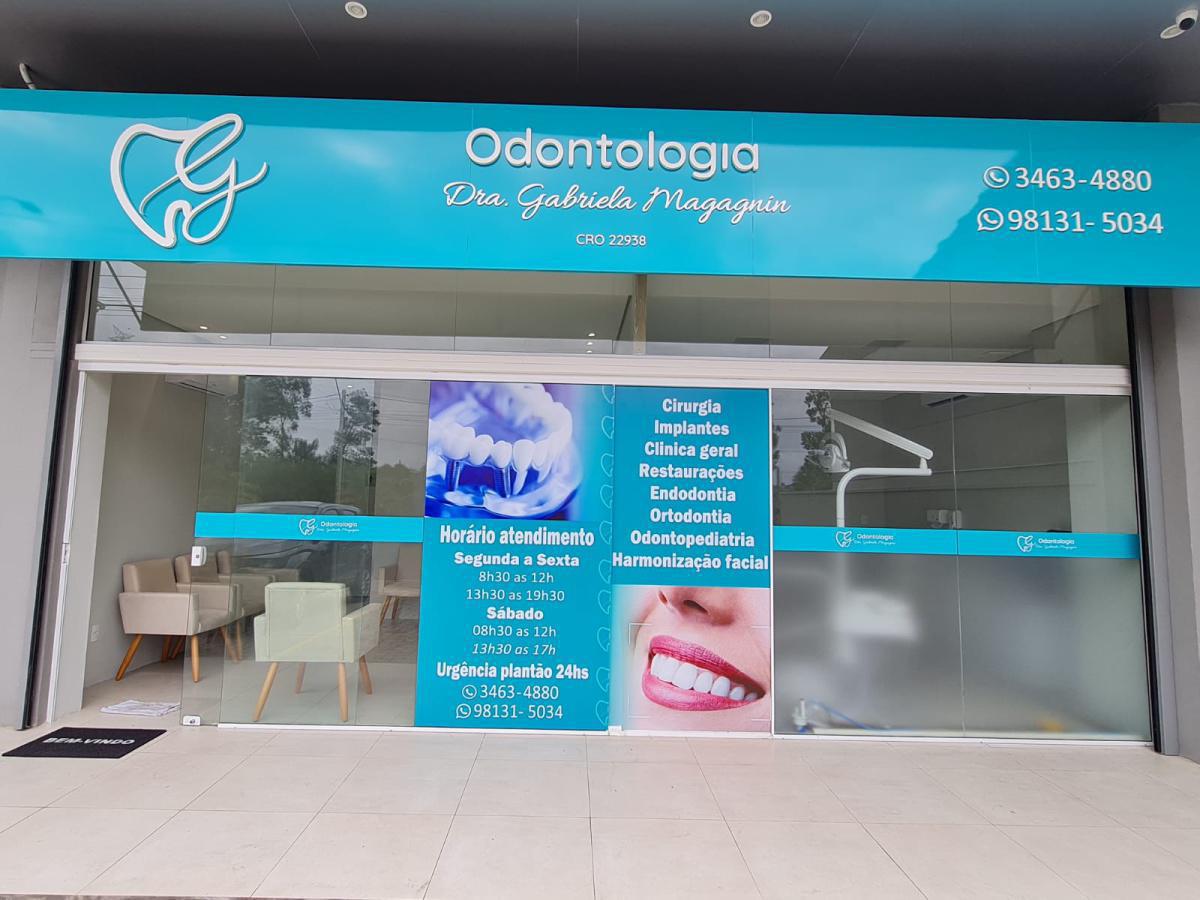 Odontologia - Dra Gabriela Magagnin Odontologia - Dra Gabriela Magagnin
