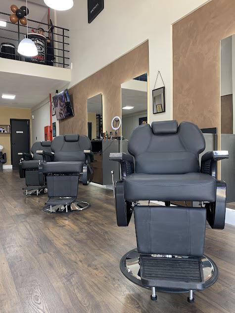 Don Aurélio Barbearia  Don Aurélio Barbearia