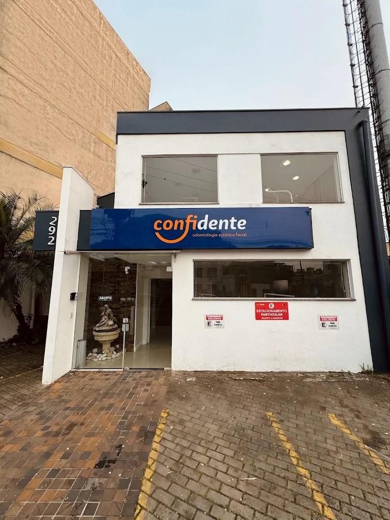 Confidente Odontologia