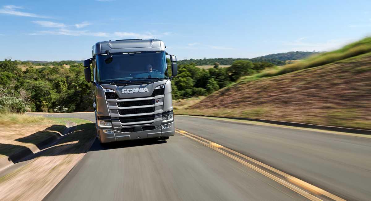 Scania vende 300 unidades do novo caminhão R 500 6x4