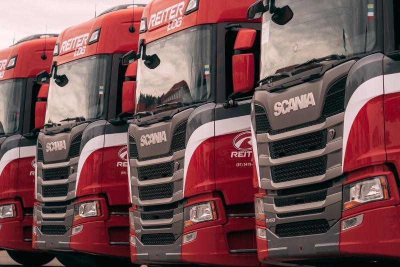 Scania negocia 124 caminhões a gás e Reiter Log passa a ter uma das maiores frotas do Brasil