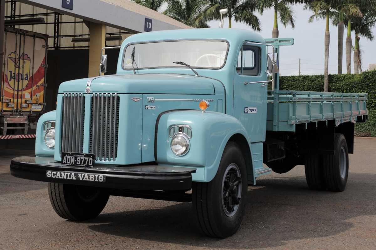 Scania Vabis L75 fabricado em 1960 ganha vida nova em concessionária Scania