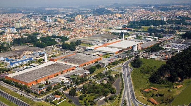 Scania recebe currículos para novas oportunidades na fábrica de São Bernardo