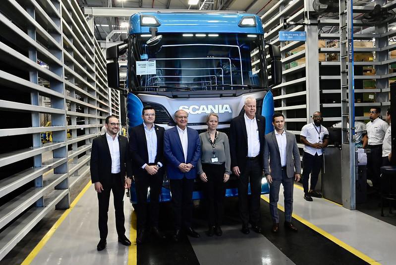 Scania anuncia investimentos de R$ 2 bilhões para o período de 2025 a 2028 no Brasil Scania anuncia investimentos de R$ 2 bilhões para o período de 2025 a 2028 no Brasil
