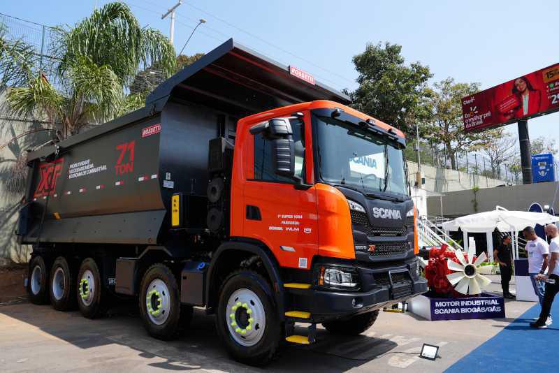 Conheça o novo 10x4 XT Super Conheça o novo 10x4 XT Super