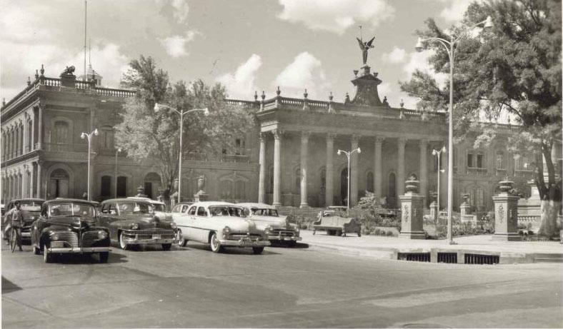 Explanada de los Héroes