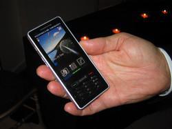 P’9522 : Sagem dévoile son nouveau smartphone tactile