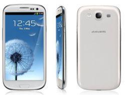 Source image : http://www.lemondeinformatique.fr/actualites/lire-test-samsung-galaxy-s3-une-tres-bonne-alternative-a-l-iphone-49561.html