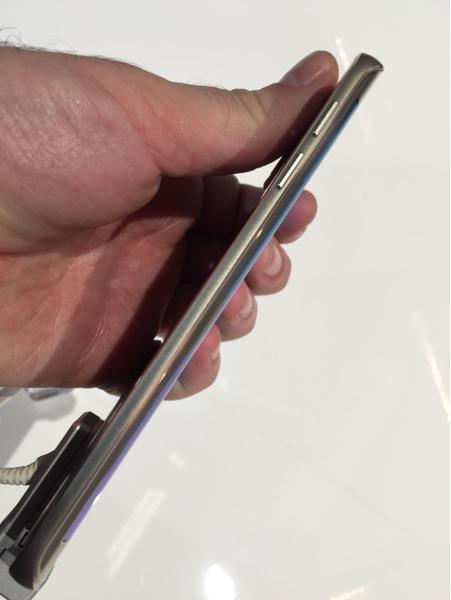 Samsung dévoile son nouveau galaxy 6