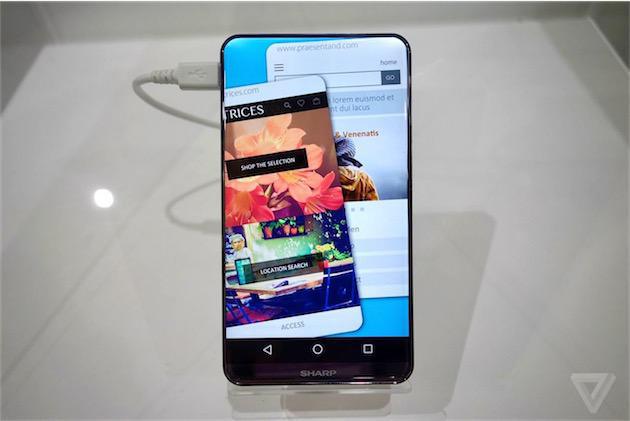 Sharp – Un nouvel écran de smartphone aux coins arrondis, qui donne envie !