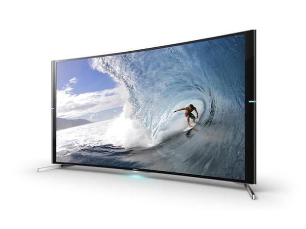Et voilà le téléviseur Ultra HD incurvé S90 de Sony