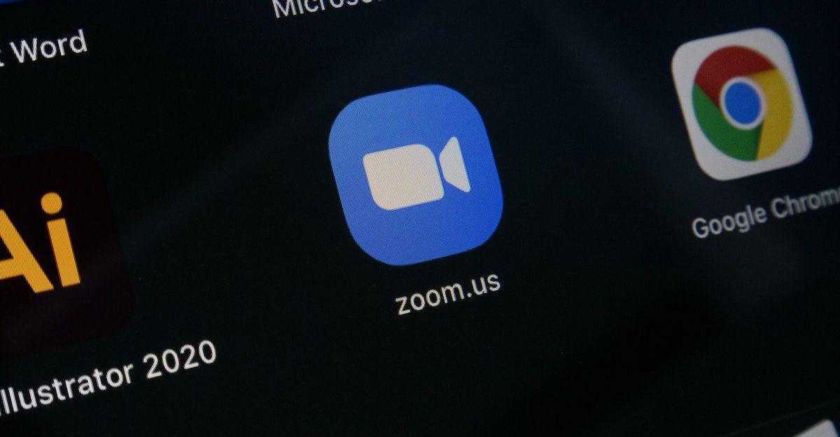 Zoom licencie environ 1 300 employés