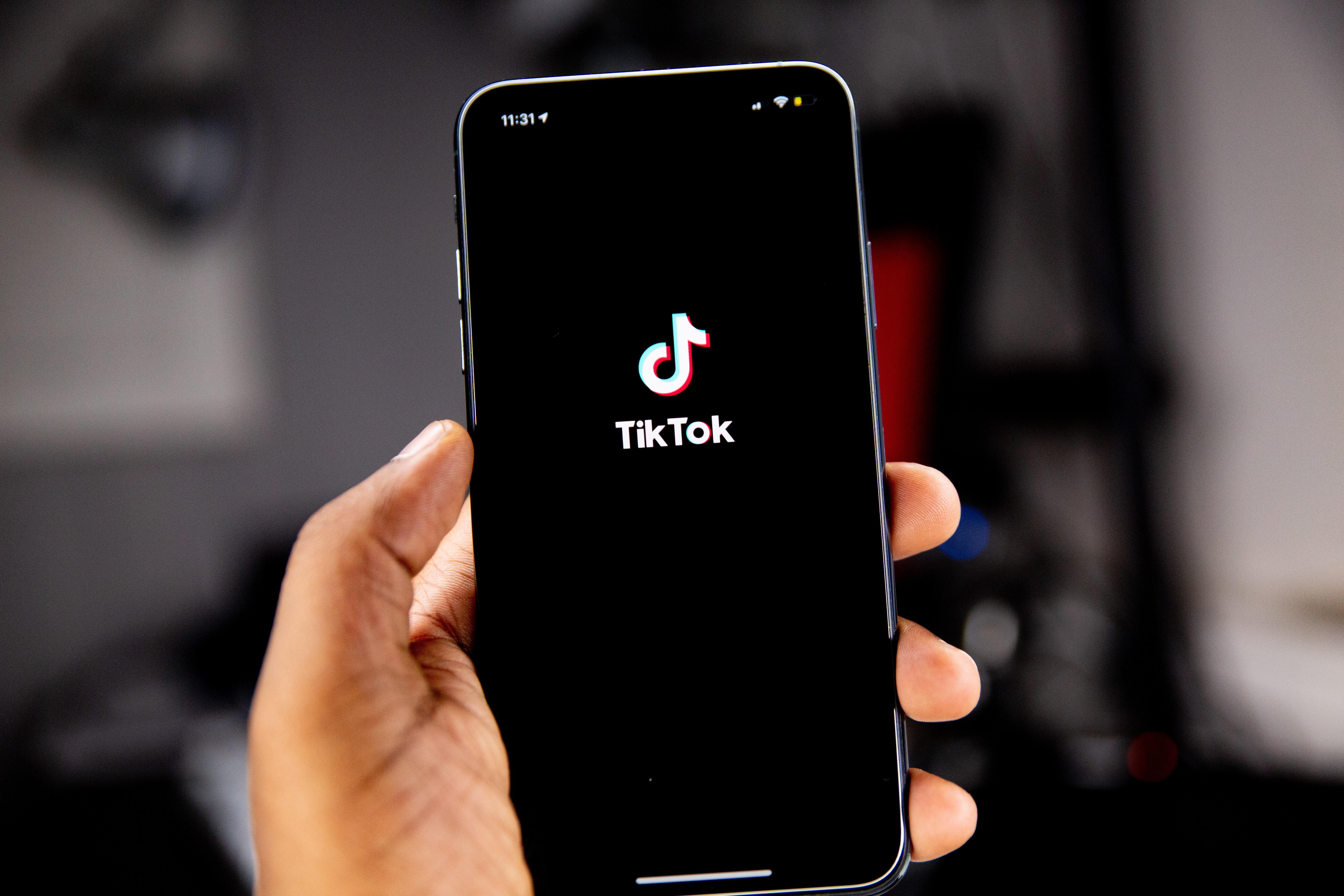 La BBC encourage son personnel à supprimer TikTok
