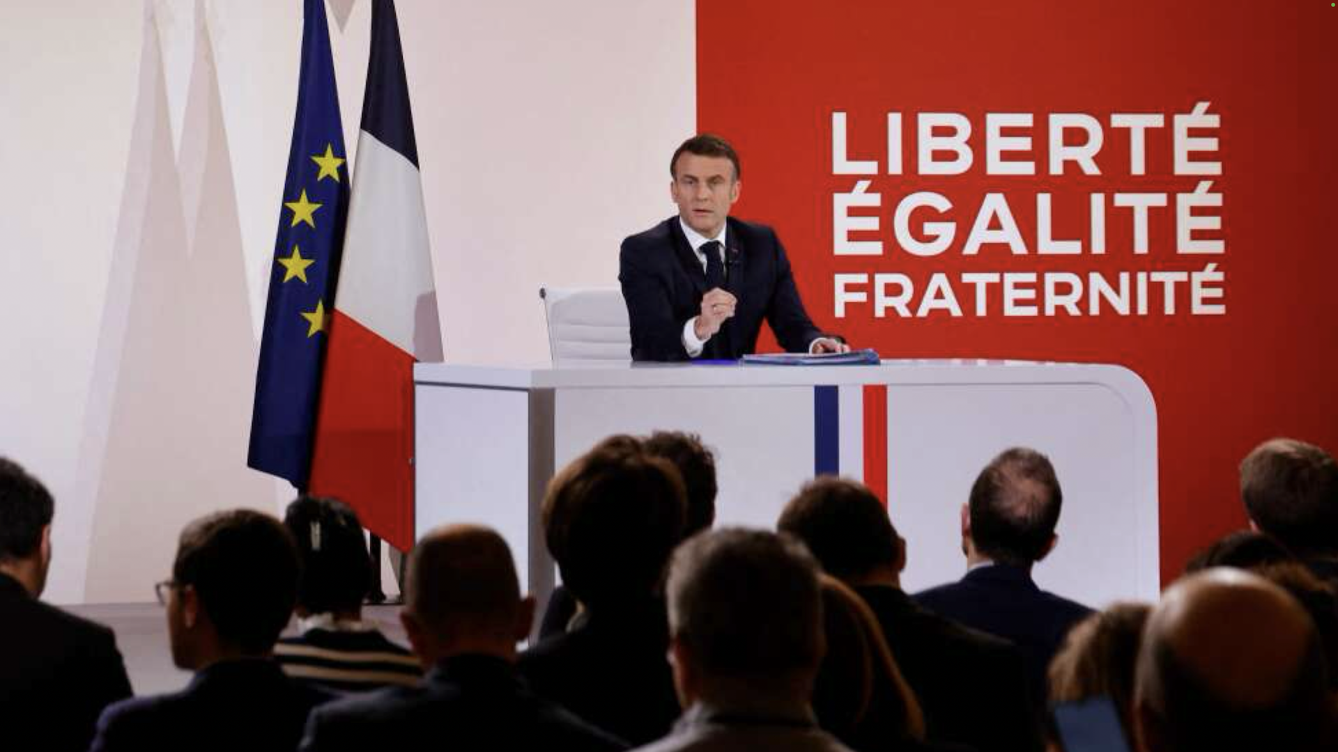 Emmanuel Macron veut réguler l'usage des écrans chez les jeunes enfants