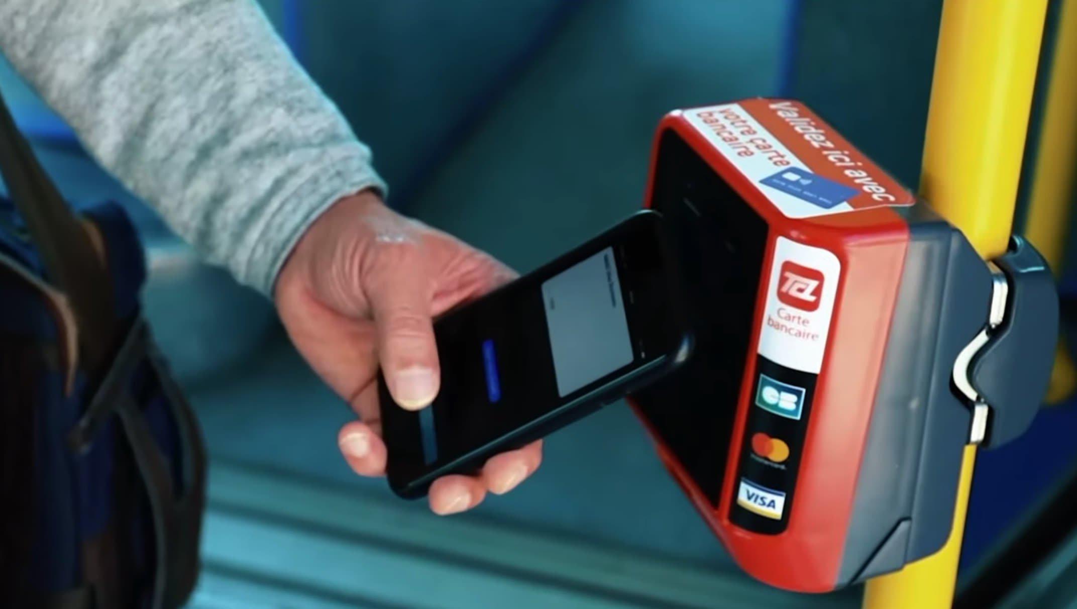 Barcelone intègre l’iPhone comme carte de transport sans passer par Apple Pay